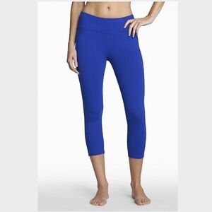 Fabletics Royal Blue Mid-Rise Capri Leggings Medium